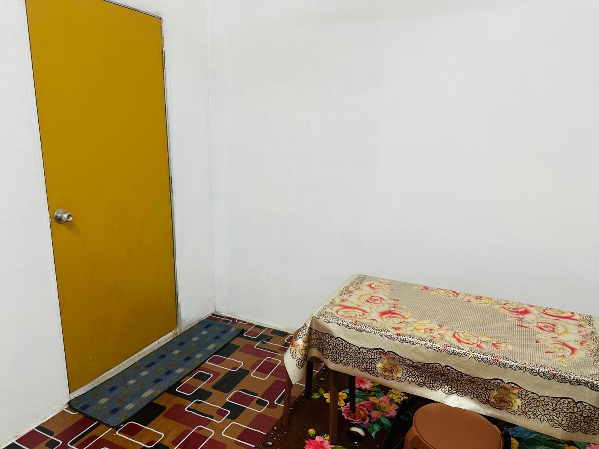 Wann Homestay 80C Kaki Bukit Exterior photo