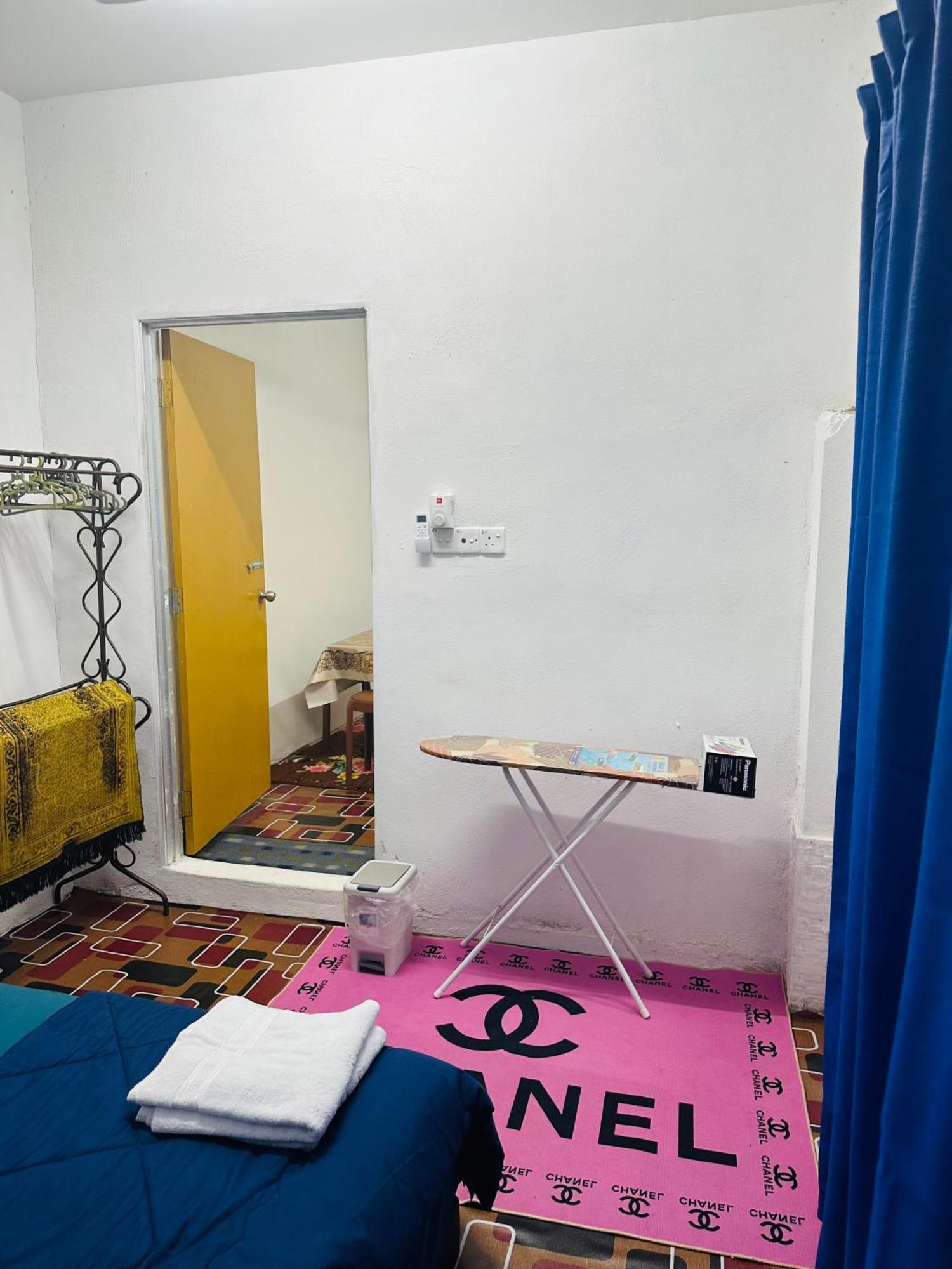 Wann Homestay 80C Kaki Bukit Exterior photo