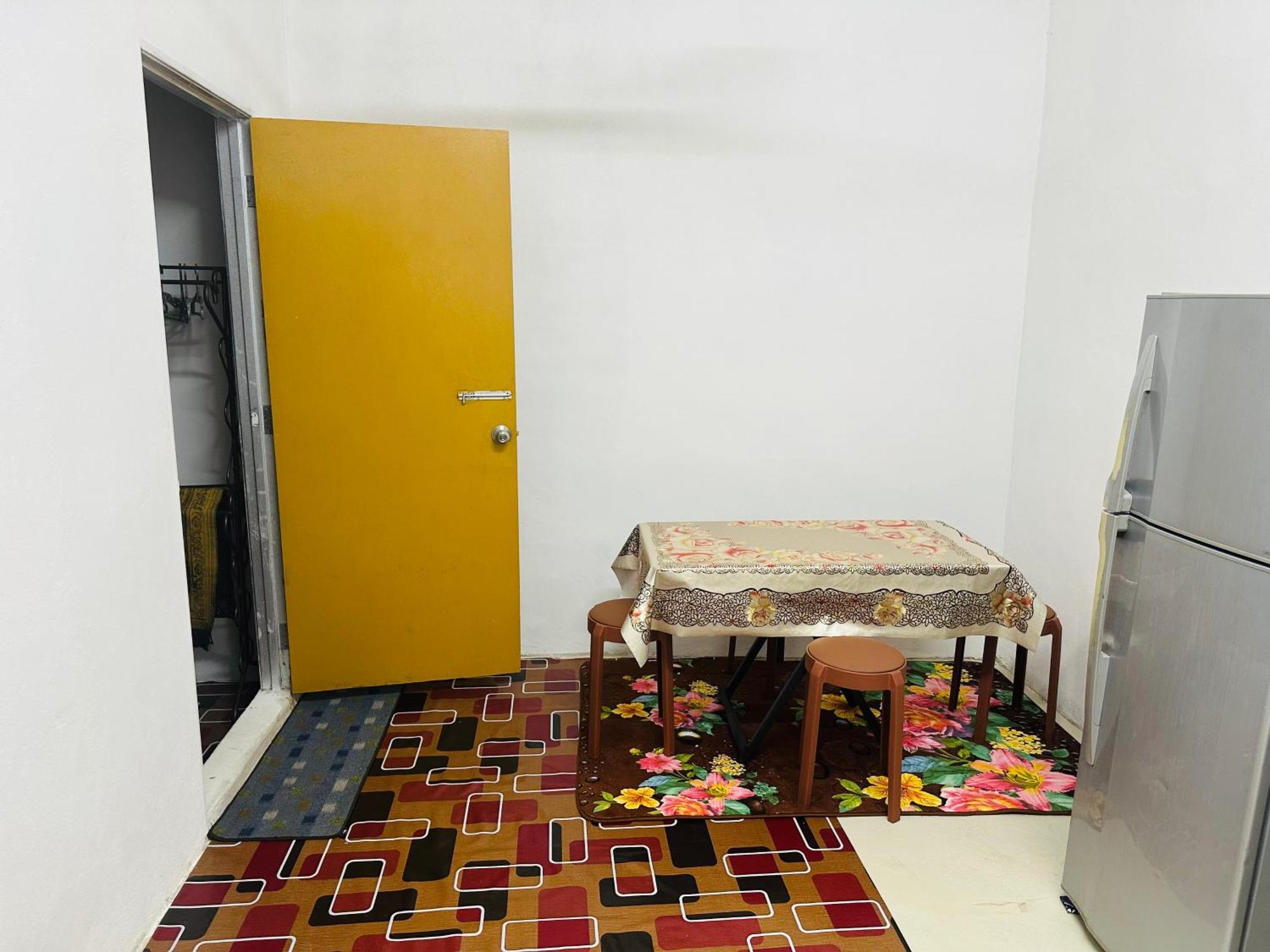 Wann Homestay 80C Kaki Bukit Exterior photo