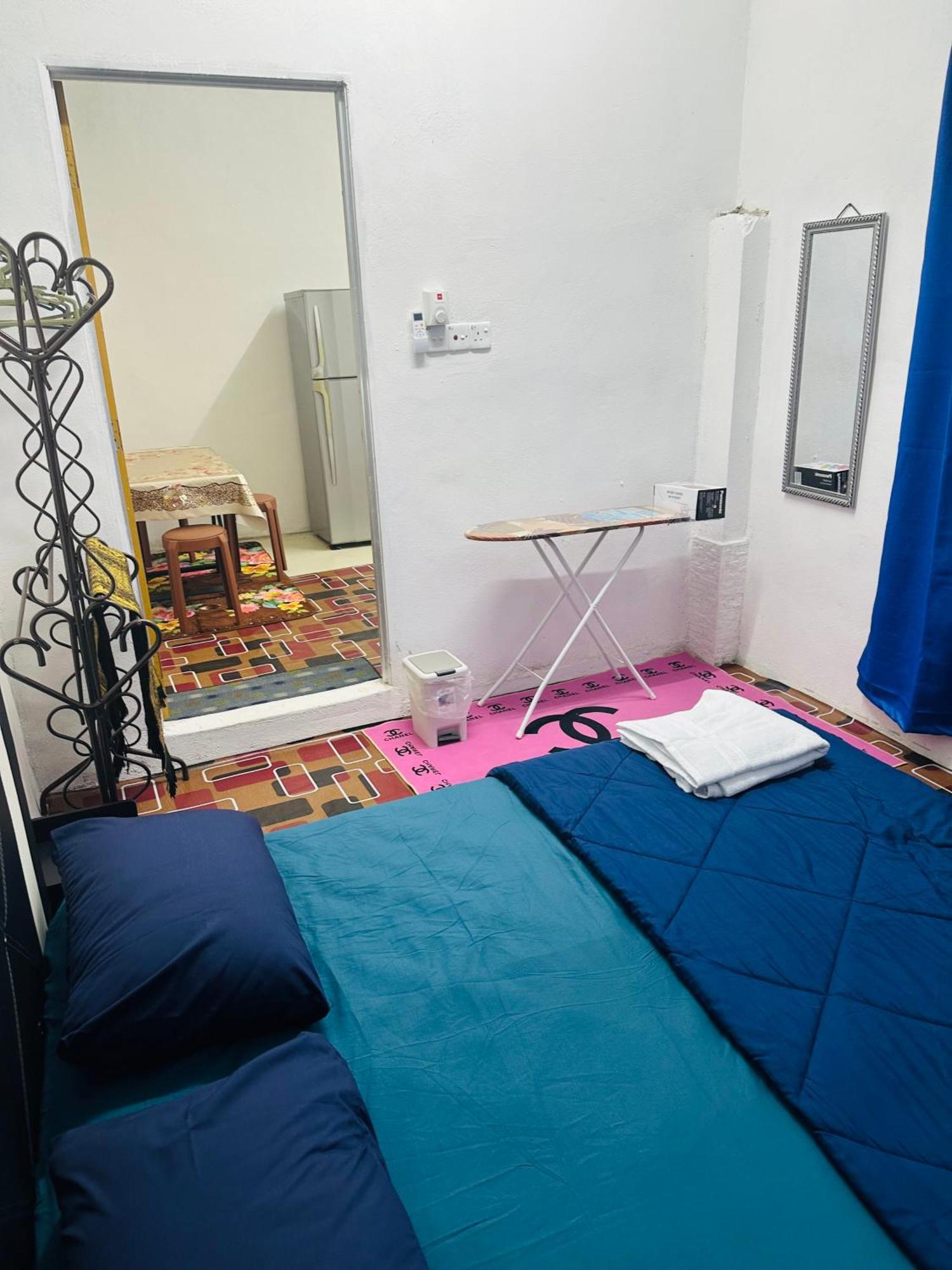 Wann Homestay 80C Kaki Bukit Exterior photo